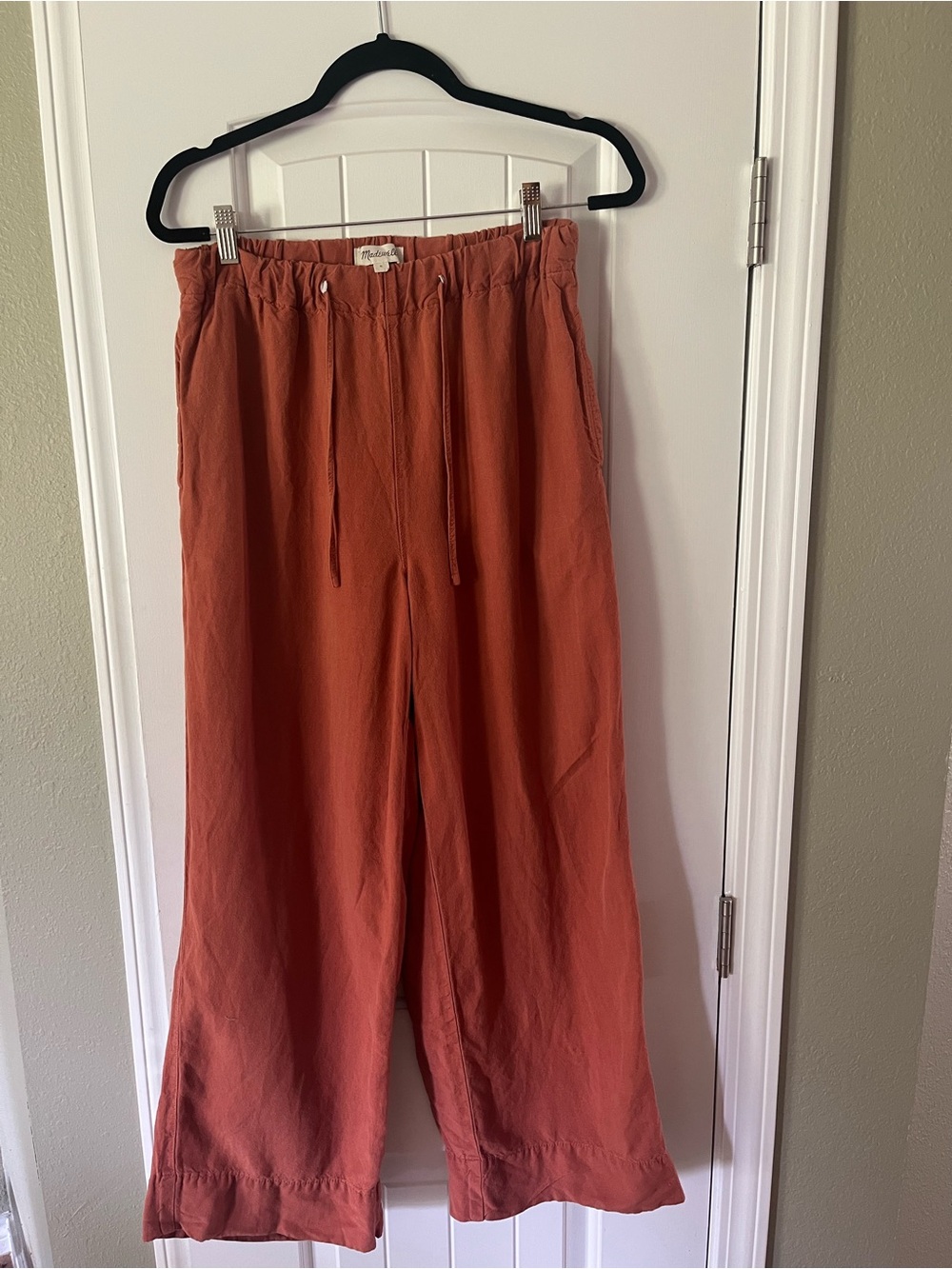 Madewell Drawstring Wide-Leg Pants in Rust Orange - Size Medium